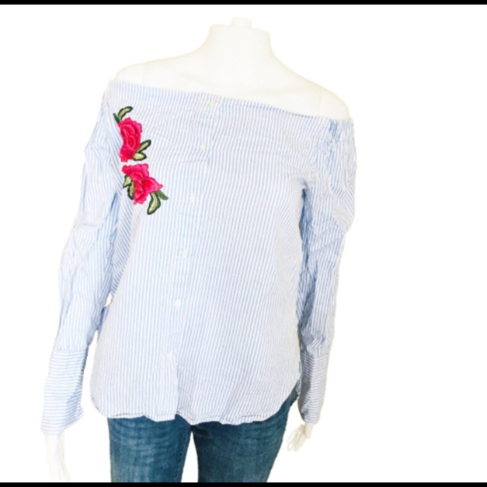 JAPNA Pinstripe Off Shoulder Rose Decal Blouse Blue White S